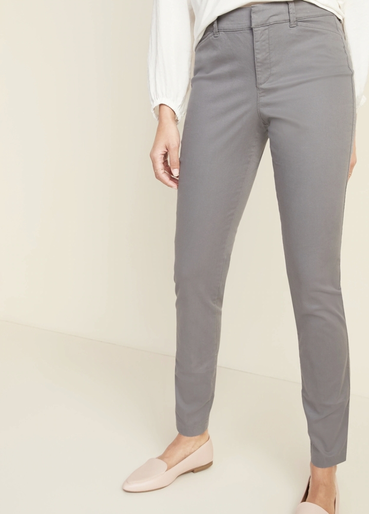 Old Navy Pixie Chino EUC